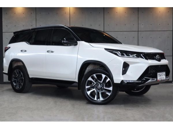 2020 Toyota Fortuner 2.8 Legender 4WD SUV AT(ปี 15-21)  P5714 รูปที่ 0
